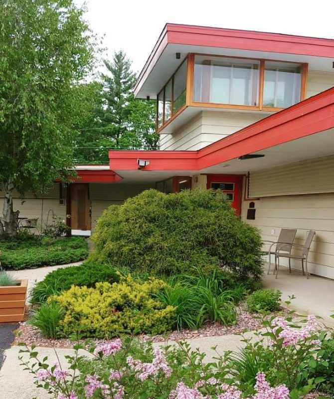 The Usonian Inn Llc Spring Green Exterior foto
